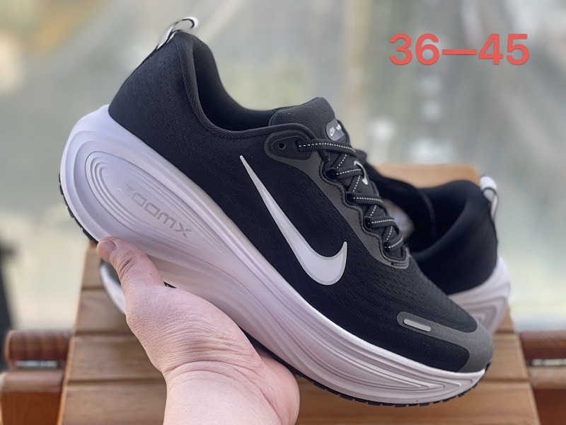 NIKE 32