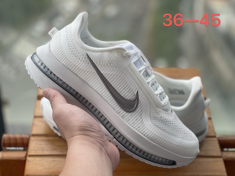 NIKE 11