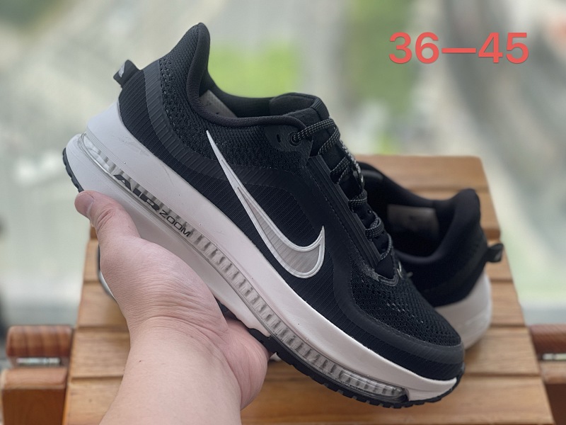 NIKE 13