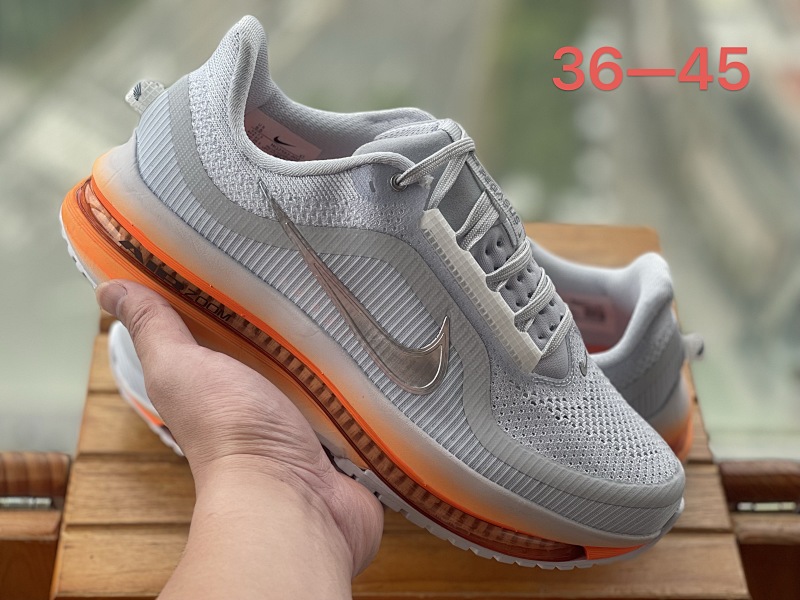NIKE 9