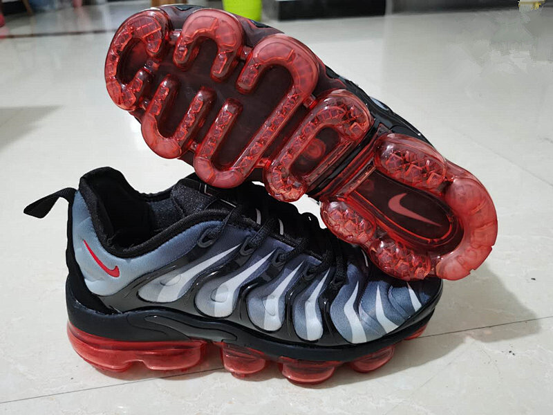 Nike.2018TN 8