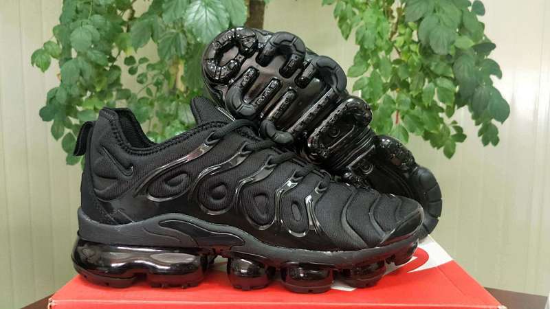 Nike.2018TN 12