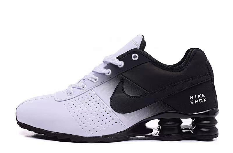 NIKE SHOX DELIVER 8