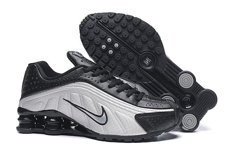 NIKE SHOX R4 15