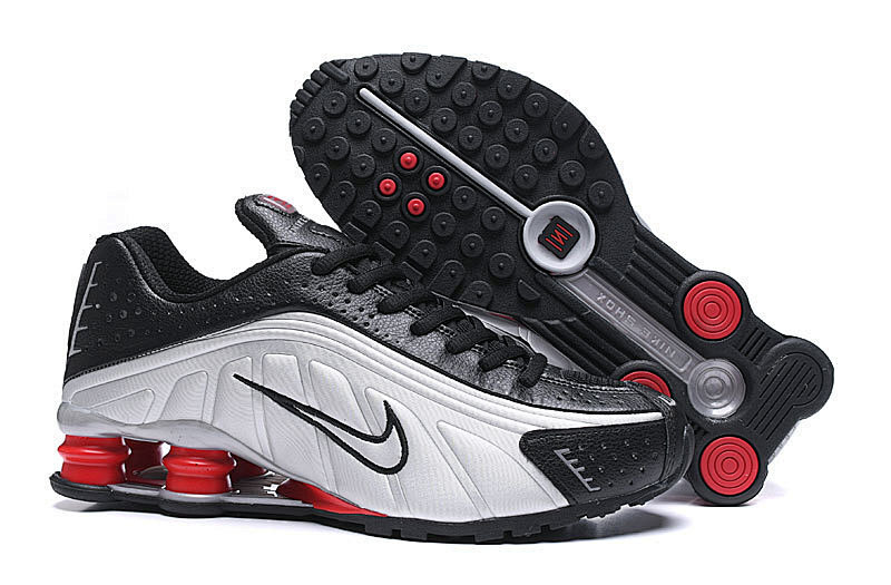 NIKE SHOX R4 17