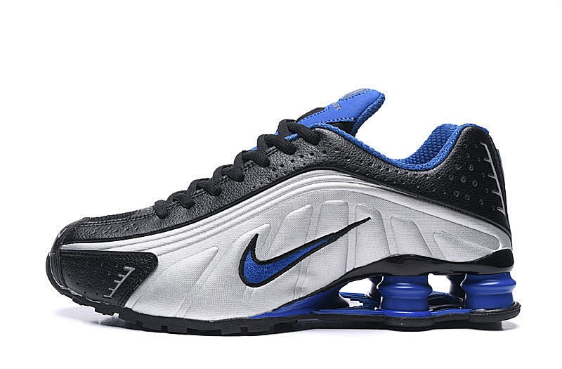 NIKE SHOX R4 18