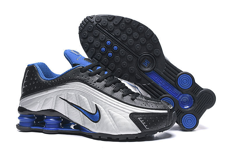 NIKE SHOX R4 19