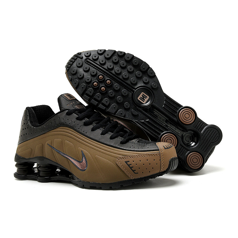 NIKE SHOX R4 33