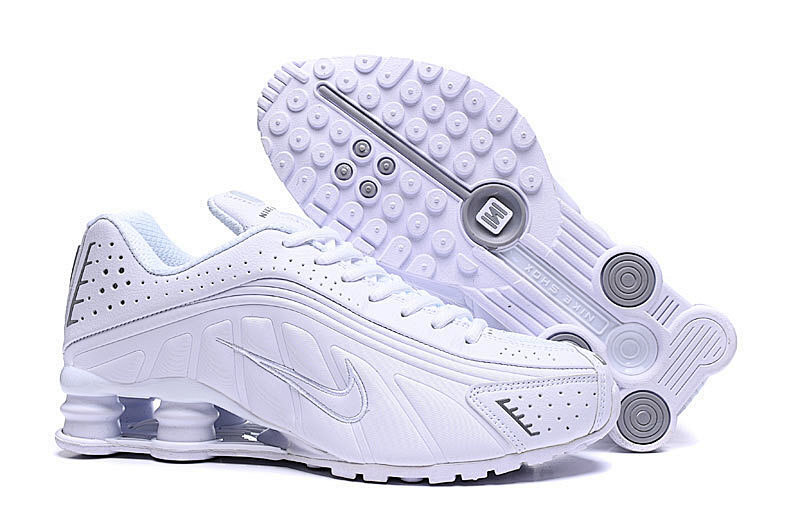 NIKE SHOX R4 61