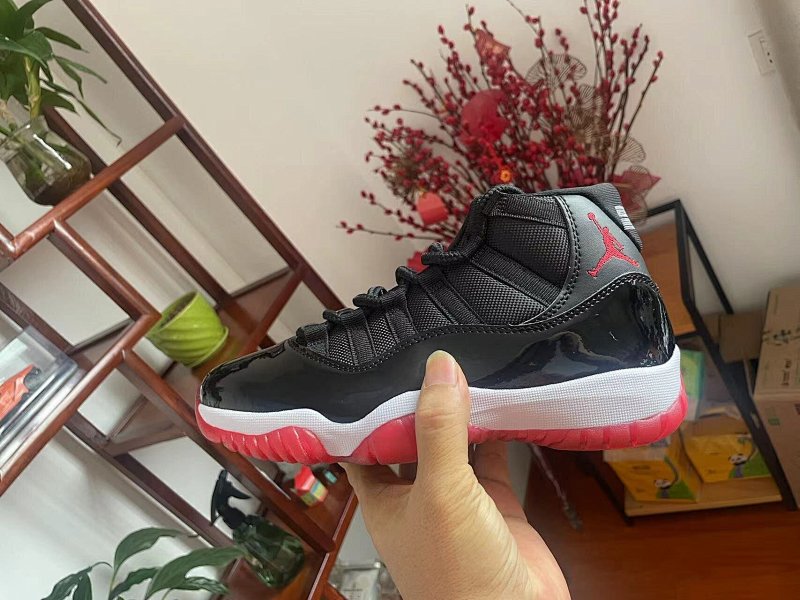 Air Jordan 11