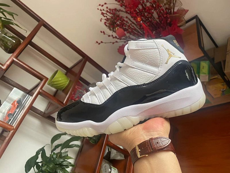 Air Jordan 11 22