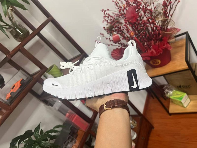 NIKE.2025 13