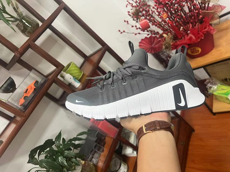 NIKE.2025 21