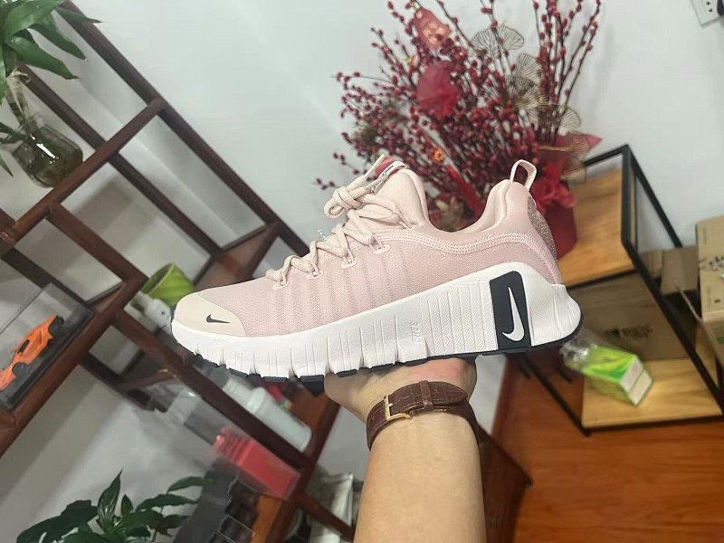 NIKE.2025 25