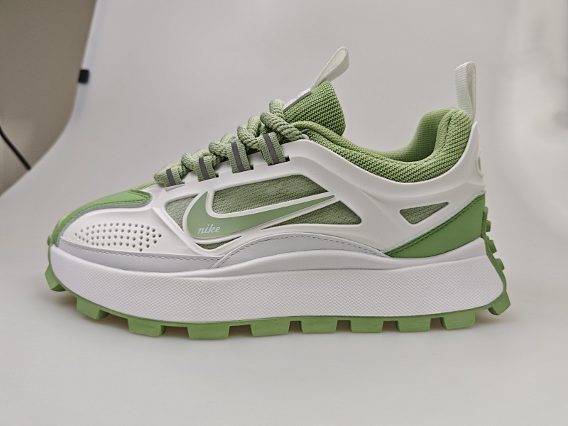 NIKE.2026 18