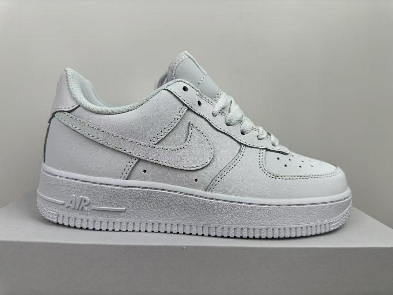 Nike Air Force 1 color 106