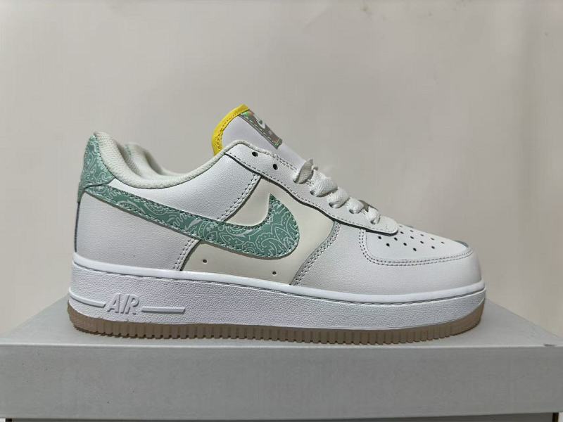 Nike Air Force 1 color 76