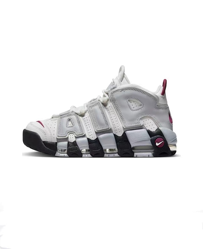 Nike.Uptempo 18