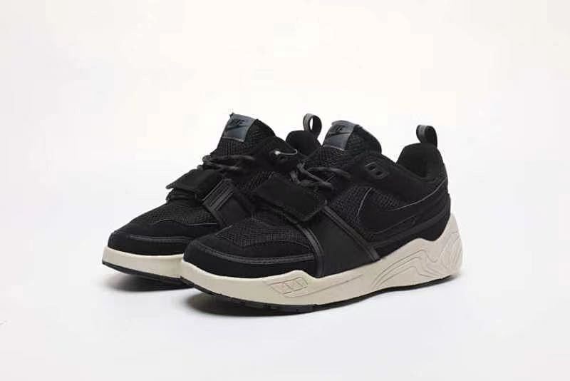 NIKE 6