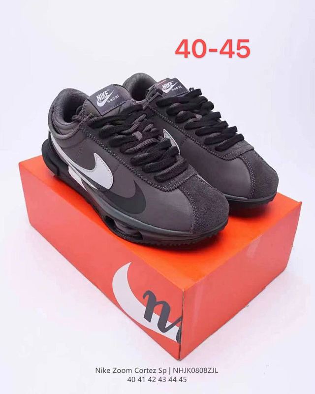 NIKE 9