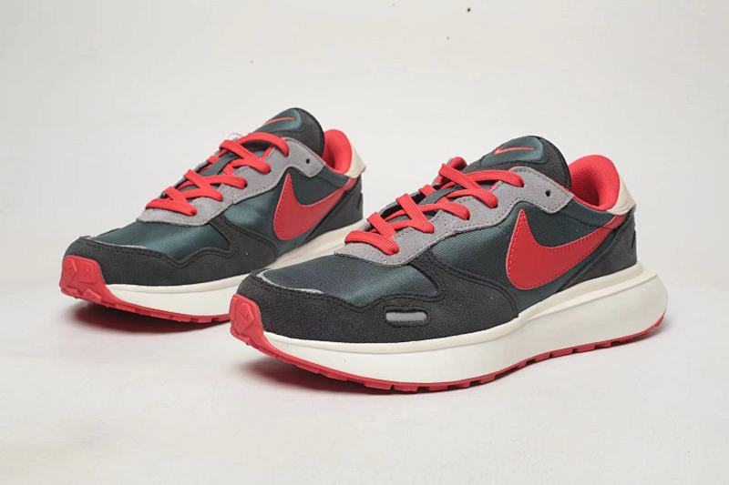 NIKE.50