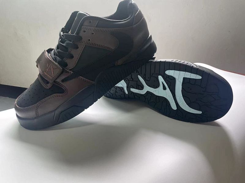 NIKE.5.0 16