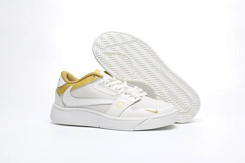 NIKE 6