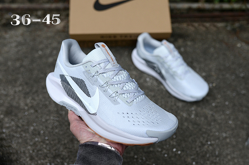 NIKE. 5 15