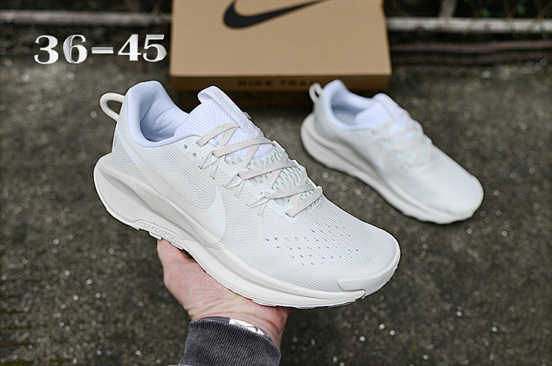 NIKE. 5 6