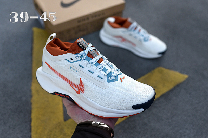 NIKE.5