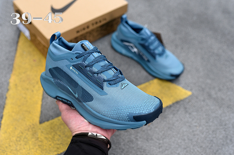 NIKE.5 7