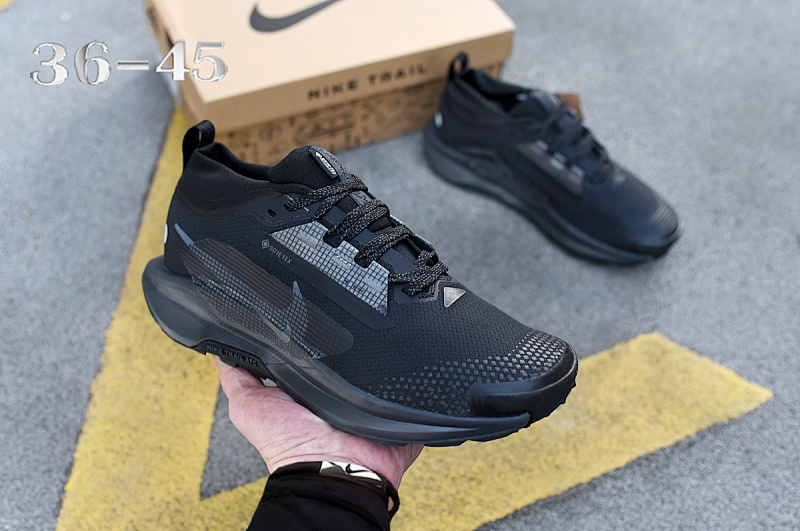NIKE.5 10