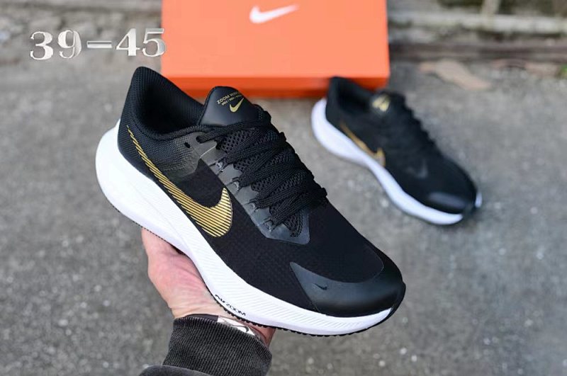 NIKE.Moon W8 11