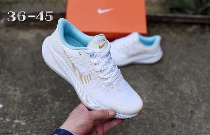 NIKE.Moon W8 15