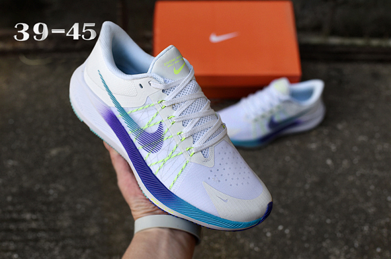 NIKE.Moon W8 17