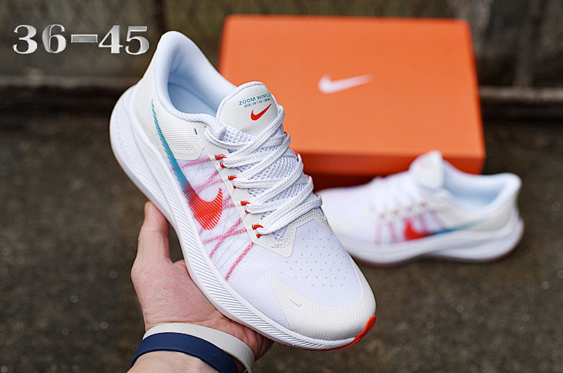 NIKE.Moon W8 18