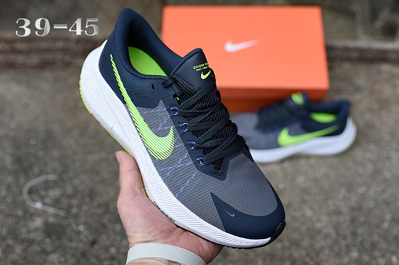 NIKE.Moon W8 6