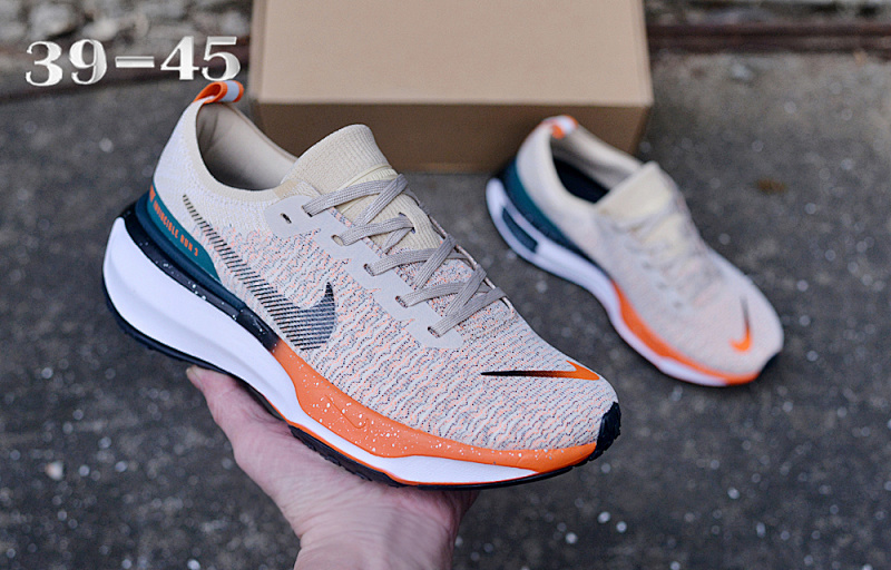 NIKE.Moon MX3 20