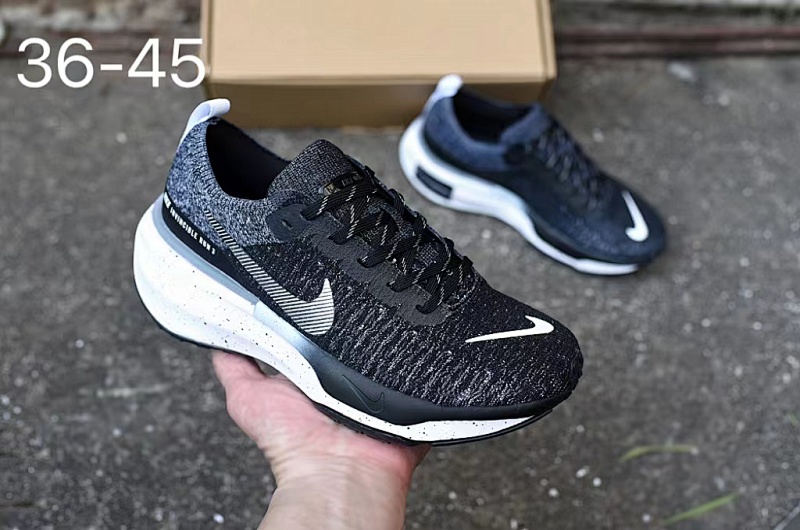 NIKE.Moon MX3 35