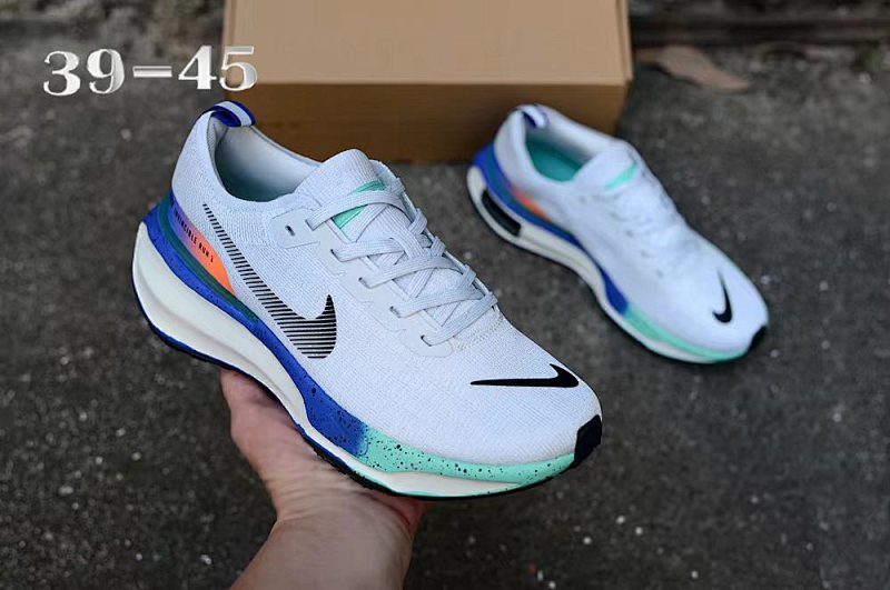 NIKE.Moon MX3 39