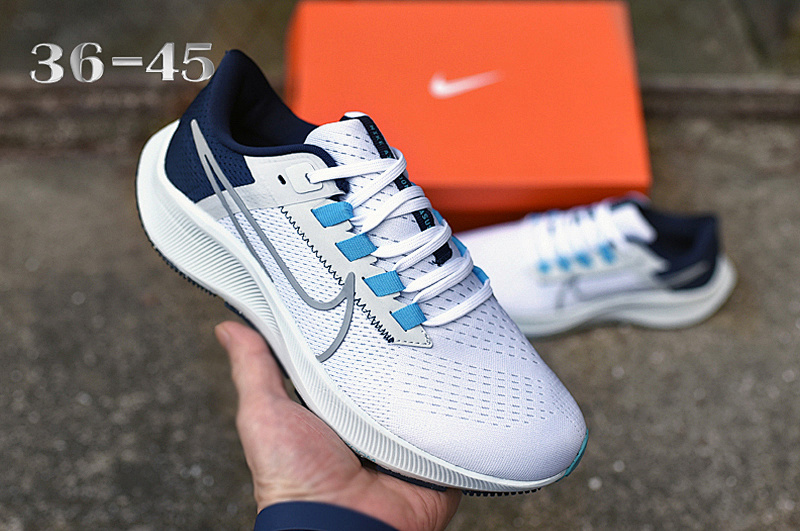 NIKE.Moon 38 20