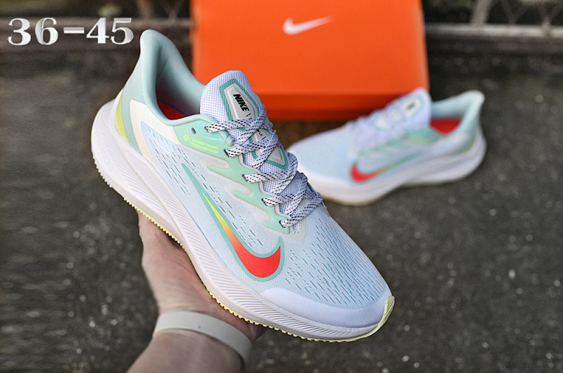 NIKE.Moon 7 8