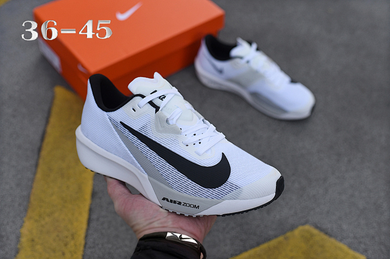 NIKE.F4