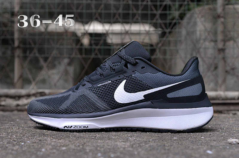 NIKE.W25 19