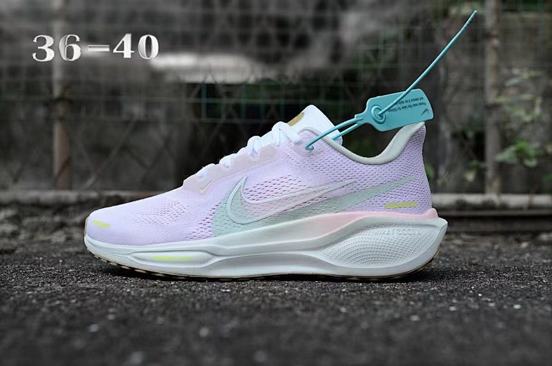 NIKE.Moon 41 11