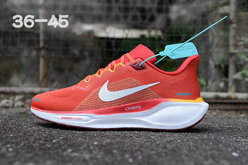 NIKE.Moon 41 30