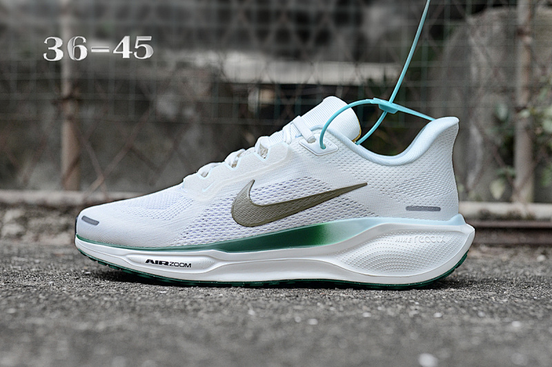 NIKE.Moon 41 32