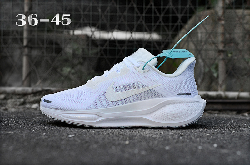NIKE.Moon 41 35