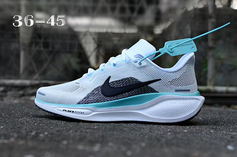 NIKE.Moon 41 37