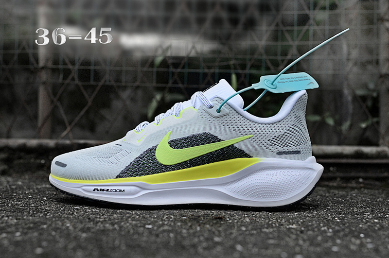 NIKE.Moon 41 40